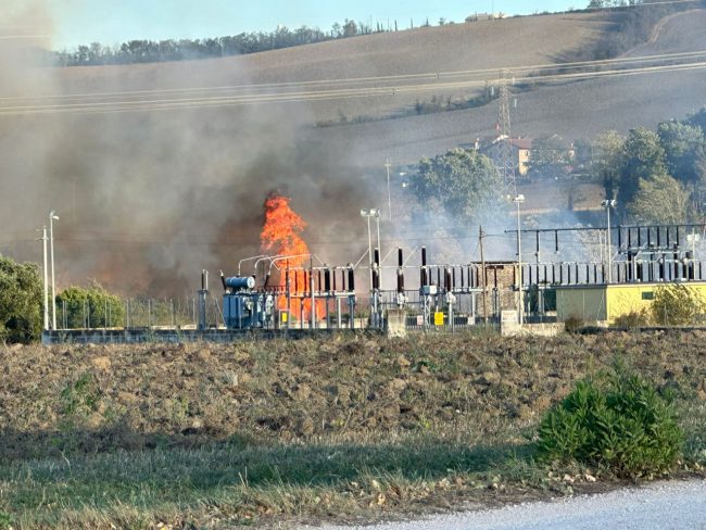 incendio-tolentino-depuratore-3-650x488