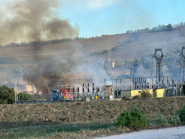 incendio-tolentino-depuratore-4-650x488