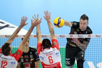 lube-piacenza-semifinale-supercoppa1-325x217