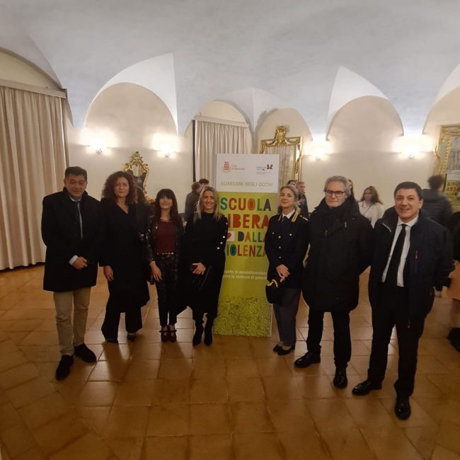 Guardami-negli-occhi-Lauro-Rossi
