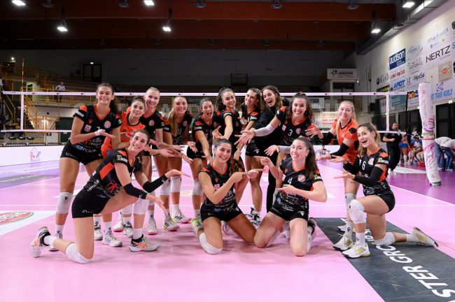 balducci-pallavolo-femminile-3-650x432