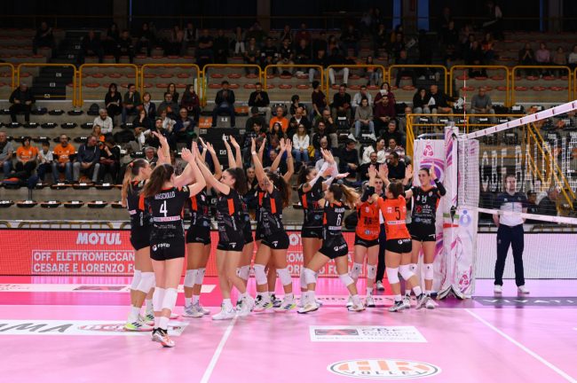 balducci-pallavolo-femminile-4-650x432
