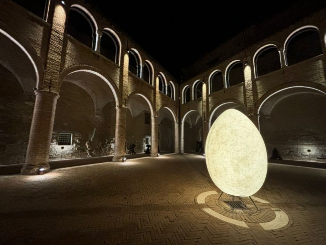 chiostro-castello-al-monte-san-severino-4-650x488