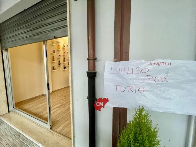 furto-pasticceria-le-dolcezze-civitanova-3-650x488