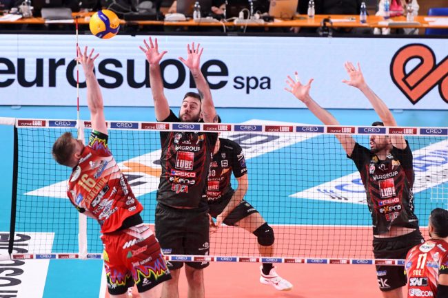 lube-volley-sir-perugia-FDM-11-650x433