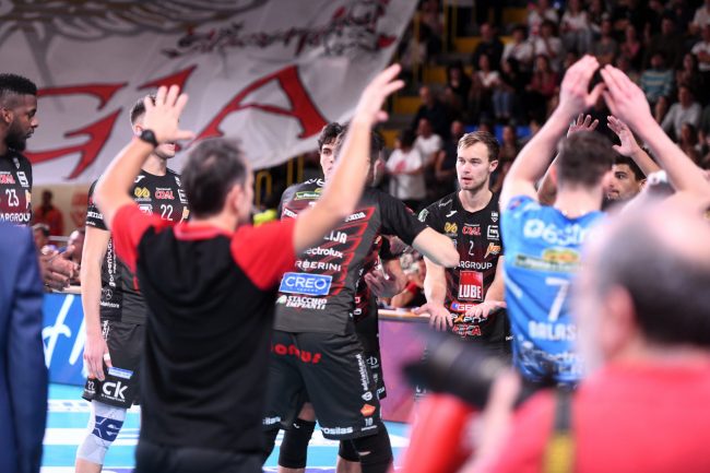 lube-volley-sir-perugia-FDM-2-650x433