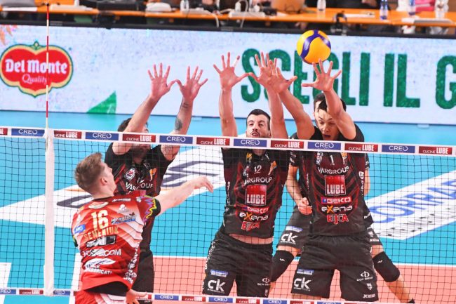 lube-volley-sir-perugia-FDM-9-650x433