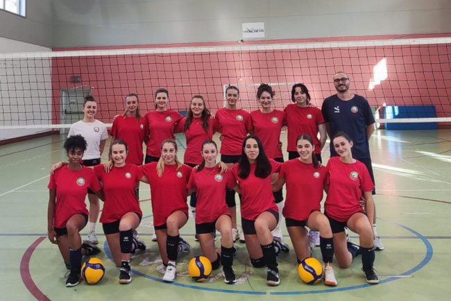 pallavolo-macerata-Volley-Academy-Macerata-inizia-il-campionato-della-seconda-divisione-femminile