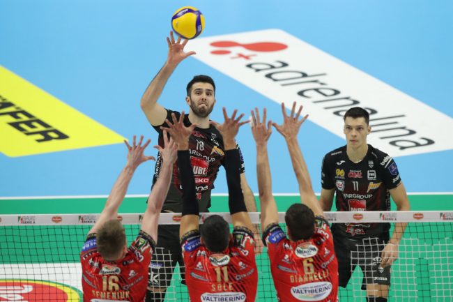 supercoppa-finale-lube-perugia-biella2-650x433