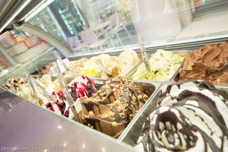 Alcuni-dei-gusti-preparati-da-Tutto-Gelato-a-Macerata