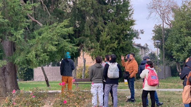 Gli-allievi-del-corso-con-il-docente-Fulvio-Ventrone