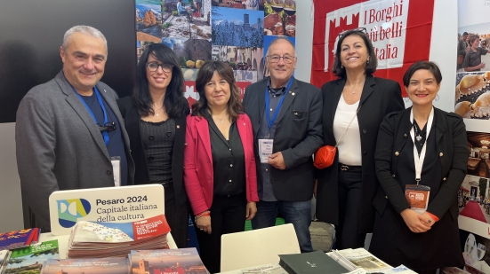 La-consigliera-comunale-Sabrina-Virgili-a-Venezia-per-promuovere-Treia