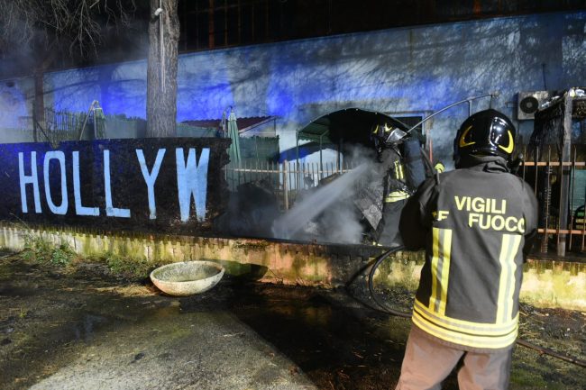 hollywood-incendio5-650x433
