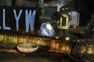 hollywood-incendio7-325x217