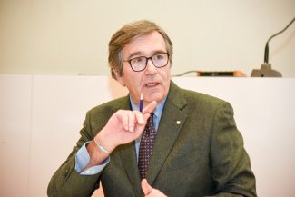 Ceci_Confindustria_FF-3-325x217