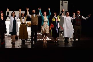 Compagnia-teatro-dei-superpoteri-2-325x217