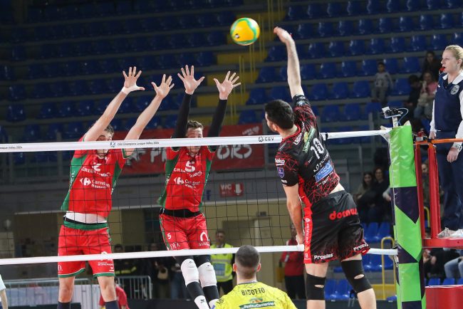 Lube-Volley-Maaseik-2-650x434