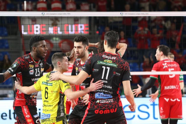 Lube-Volley-Maaseik-4-650x434
