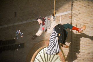 Miss-Befana_FF-3-325x217