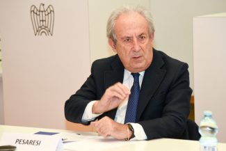 Pesaresi_Confindustria_FF-6-325x217