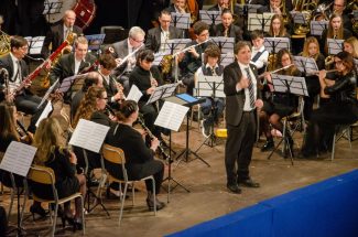 Vincenzo-Correnti-1-325x215