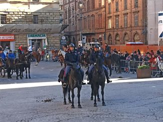 benedizione-animali-2024-polizia-325x244