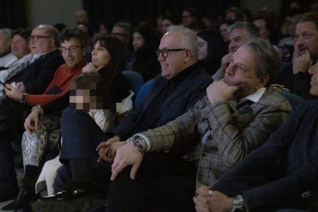 cruciani1_censored-650x434