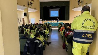 incontro-san-severino-protezione-civile-1-325x183