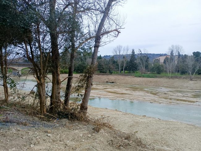 Fiume-Potenza_Villa-Potenza_Ponte_Siccita_FF-1-650x488
