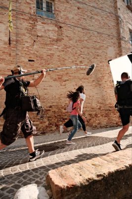 Riprese-film-Simone-Riccioni-Treia-1-267x400