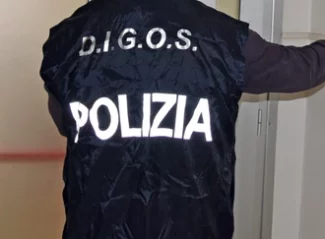 bologna-perquisizioni-e1708428028485-325x239