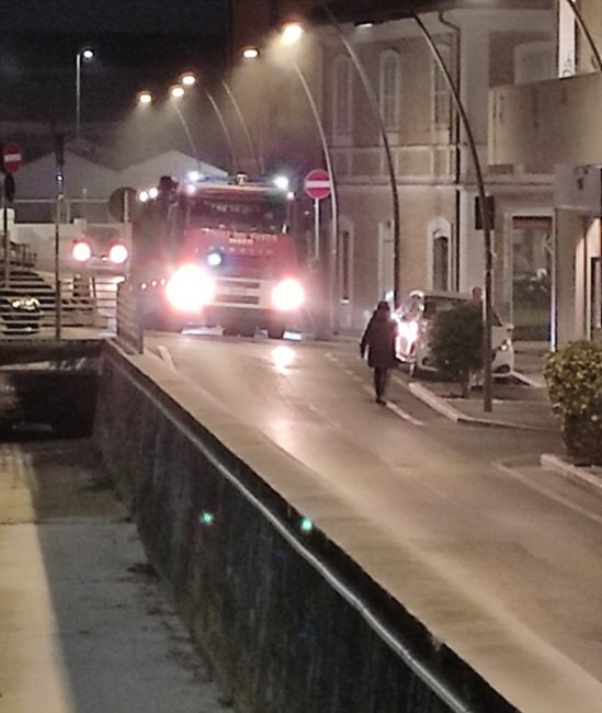 incendio-civitanova-6-549x650