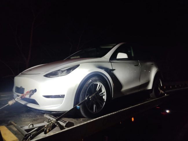 incidente-statale-16-tesla2-650x488
