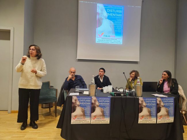 italia-viva-disturbi-alimentari-convegno-2-650x488