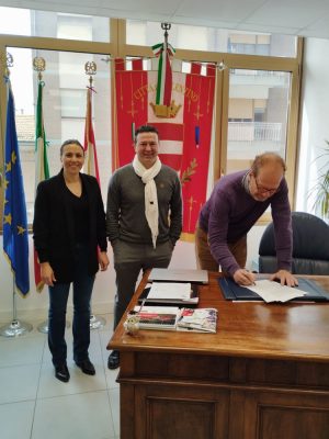 s-nicola-firma-contratto-2024-2-300x400