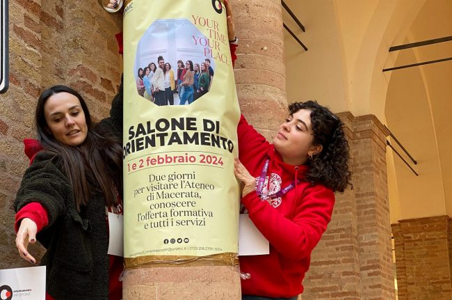 unimc_salone-orientamento24_02-650x431