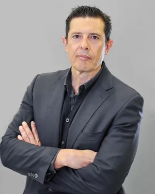 Luca-Stanchieri-1-320x400