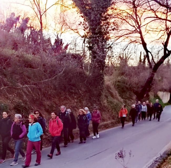 alcuni-camminatori-del-Cai-di-San-Severino-Marche