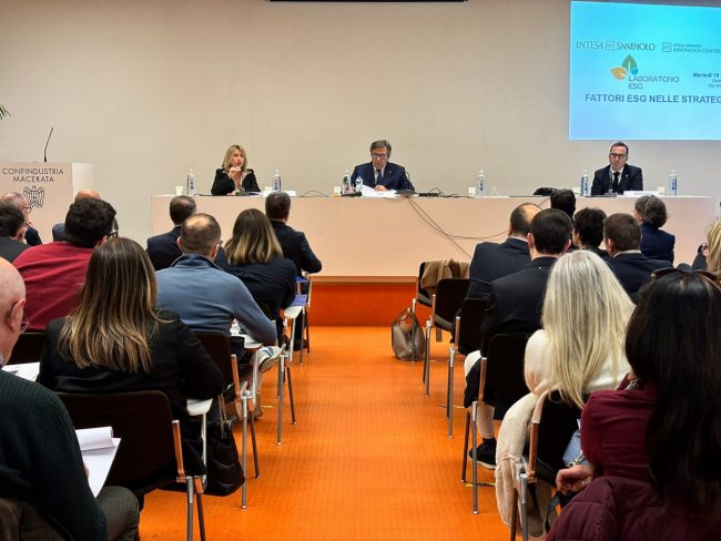 confindustria-3-650x488