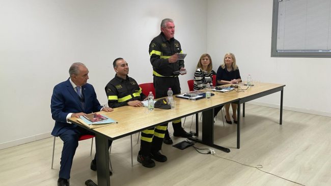 corso-vigili-del-fuoco-1-650x366