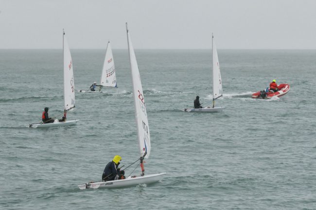 partenza-regata-area-portuale-civitanova-FDM-2-650x433