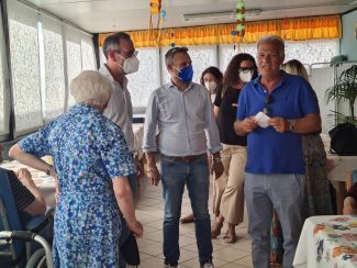 sindaco-Lucarelli-e-Montaruli-in-visita-a-Casa-Amica