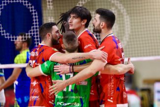 volley-banca-macerata-marcianise-3-325x217