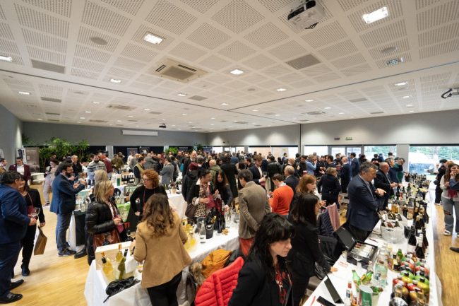 wine_tasting_marche-10-650x433