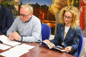 Cpponi_Cinzia-Cecchini_Treia_FF-2-325x217