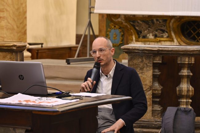 Festa-associazioni-volontariato-7-650x433