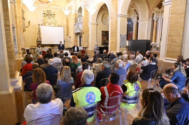 Festa-associazioni-volontariato-8-650x433