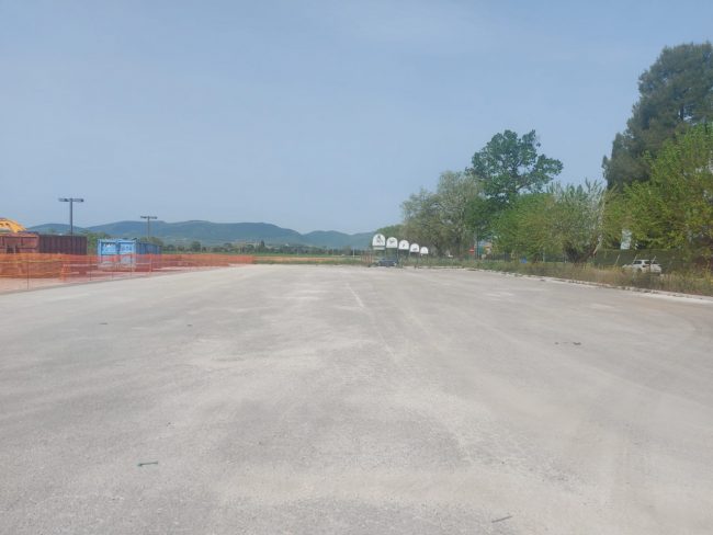 Foto-della-segnaletica-installata-e-parcheggi-4-650x488
