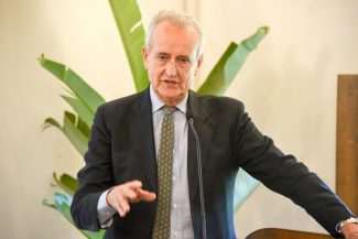 Francesco-Sabatucci_Va-Sentiero_Fondazione-Carima_FF-7-325x217
