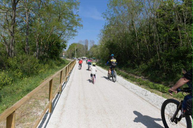 Inaugurazione-stralcio-pista-ciclo-pedonale-3-650x430